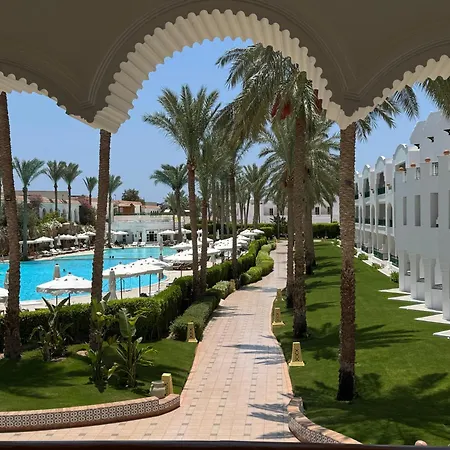 Baron Palms Adults Friendly Only 16 Years Plus Boutique Hotel Style-3